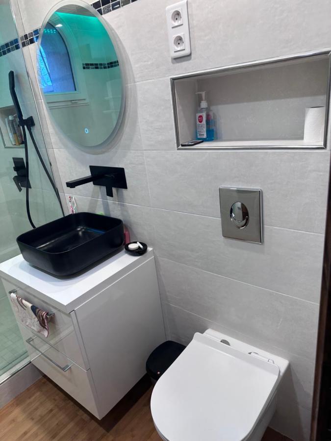 Les Ecureuils Apartment Saint-Cannat Ngoại thất bức ảnh